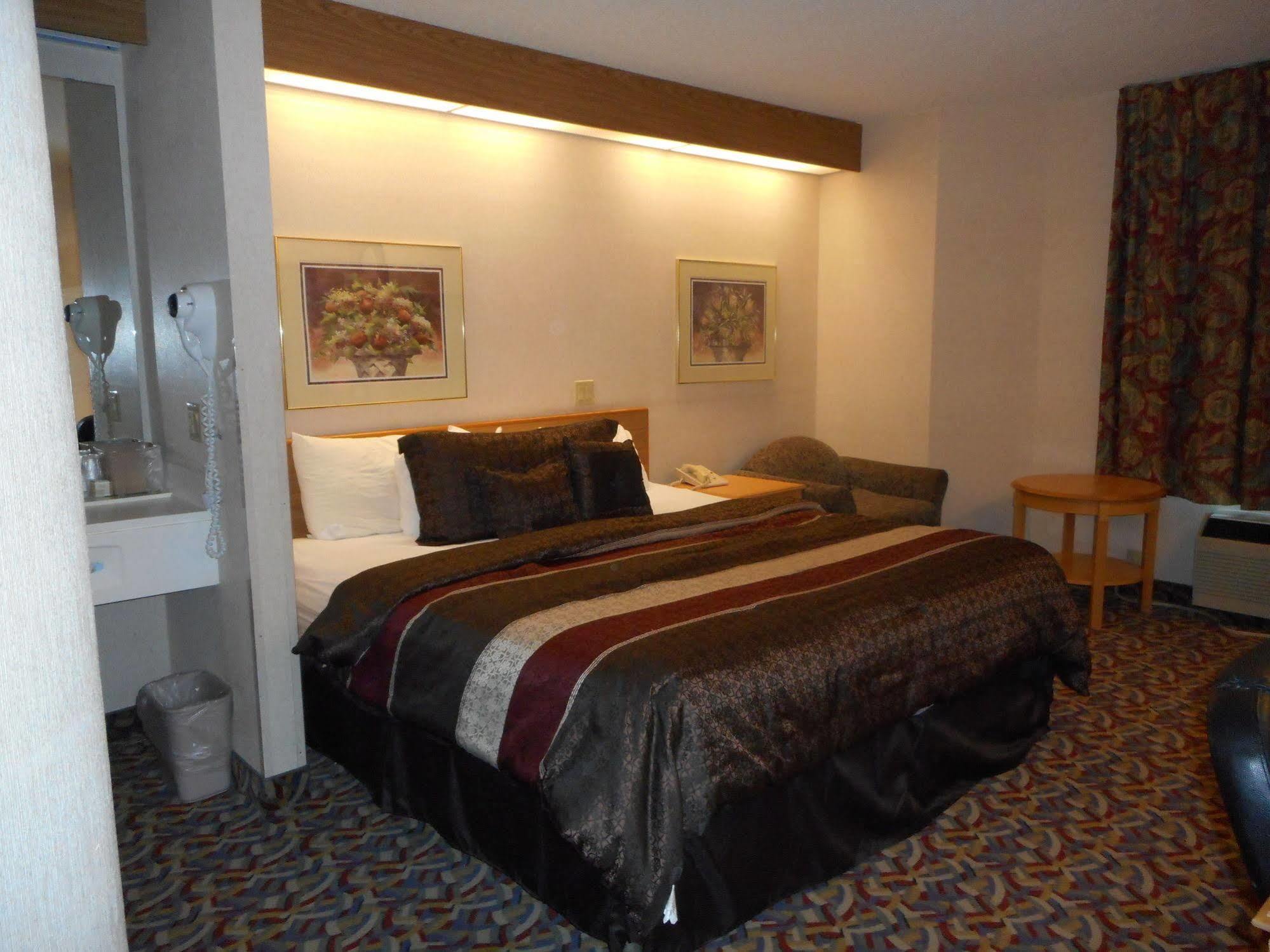 Pleasant Stay Inn & Suites Carnforth Buitenkant foto